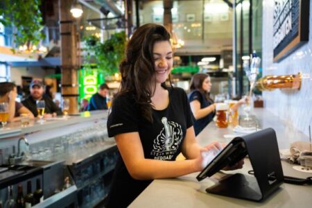 An Emerging way to Reward The Customers with Restaurant Software